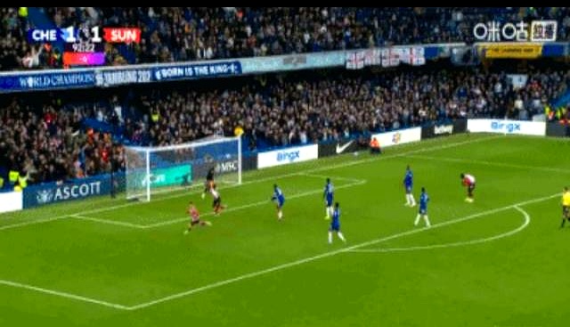 包含国际比赛日纽卡斯尔绝杀压哨波特兰开拓者篮板制胜，连对手都承认：窗口期休斯敦火箭调整名单以备NBA总决赛的词条